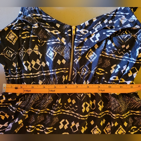 STREETWEAR SOCIETY - Picture 3 of 4